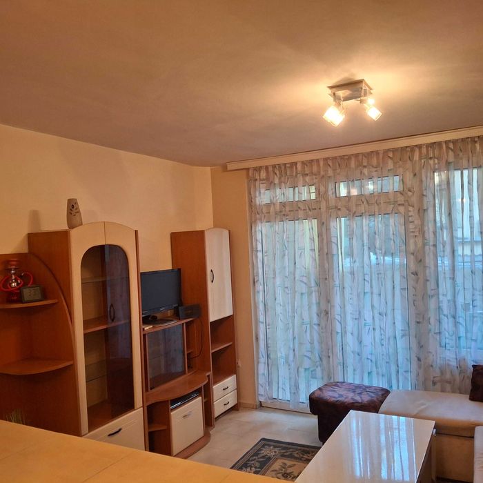 Дава се под наем Двустаен апартамент в Пловдив, Център - 55 кв.м за 331.5 € - Снимка #7