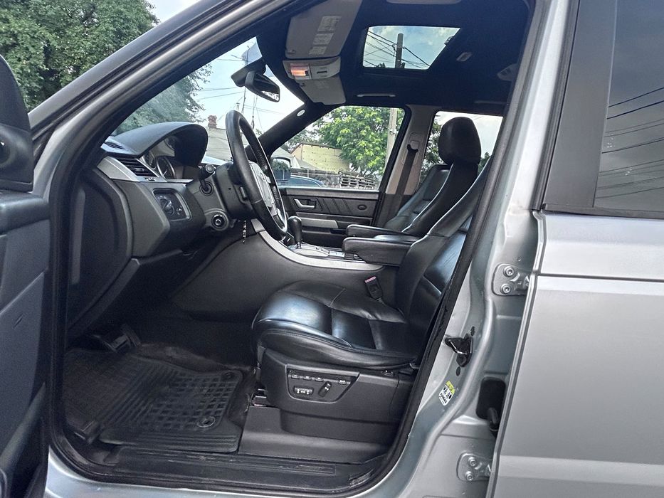 Range Rover Sport, 2.7D, totul functional pe masina, stare impecabila