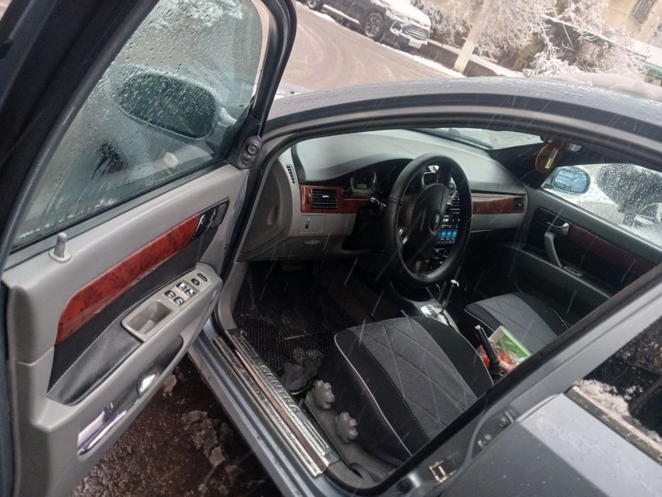 Lasetti sotiladi srochniy