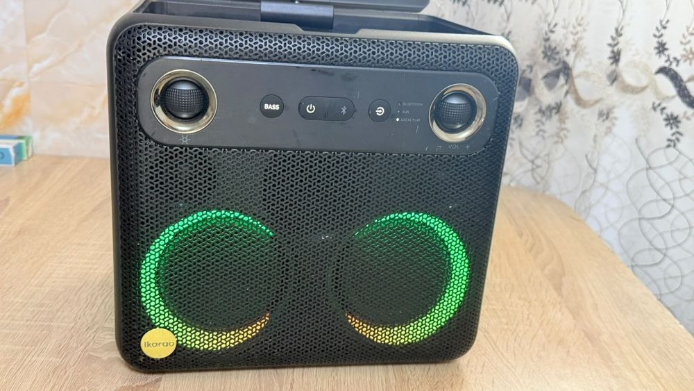 Boxa ikarao pentru karaoke