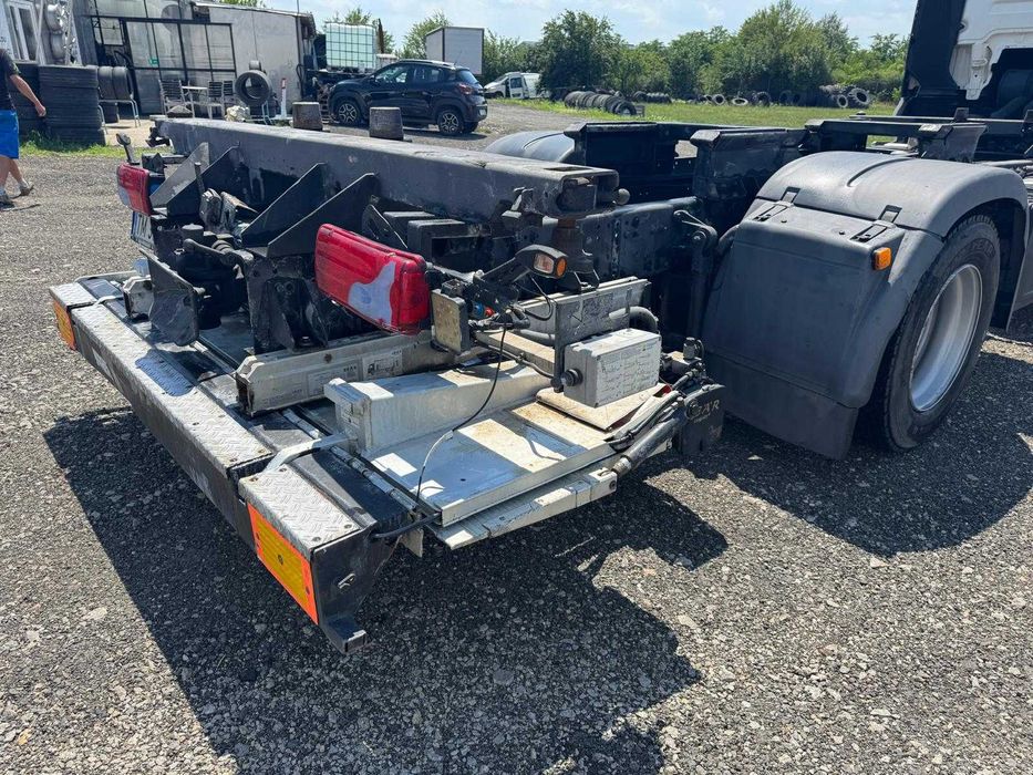 MAN TGX 18.360 BDF apicol/frigorific/containere BDF CU LIFT