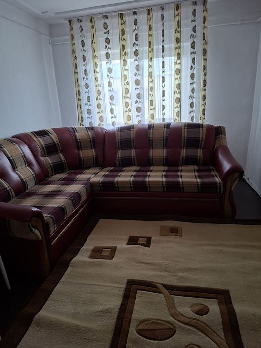 Apartament 3 camere zona vale !zonă liniștită !