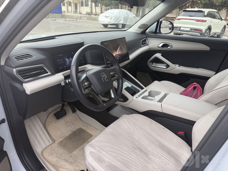 Byd yuan up smart