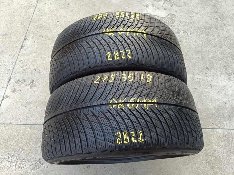 Doua anvelope iarna 275 35 19 michelin 'pilot alpim 5 profil 6 mm dot 2022