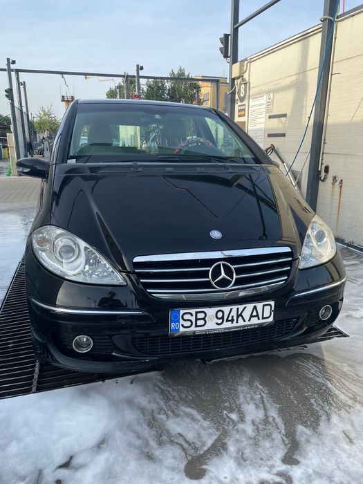 Vand mercedes ,detalii la telefon