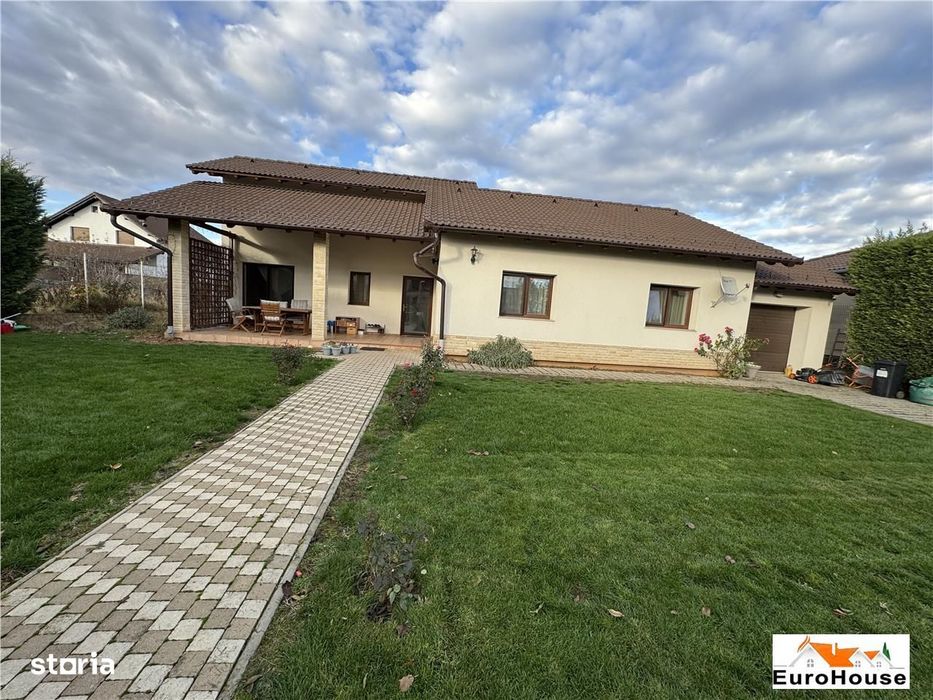 Casa pe un nivel de vanzare in Alba Iulia Cetate