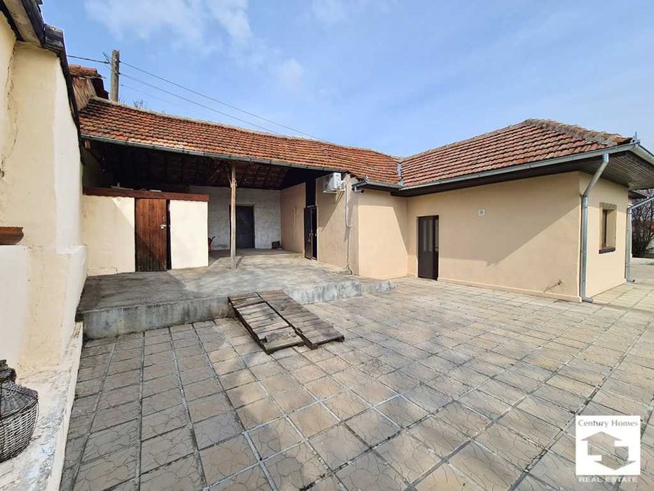 Продава се Къща в Велико Търново, Център - 100 кв.м за 434 €/кв.м - Снимка #16