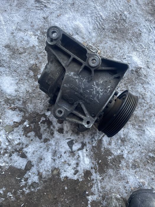 Компрессор кондиционера Audi A4/A6