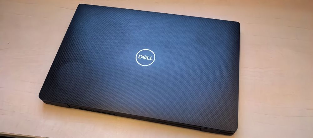 Laptop Dell Latitude 7410_i7 10610U--16GB LPDDR4X-512GB SSD_14"FHD IPS