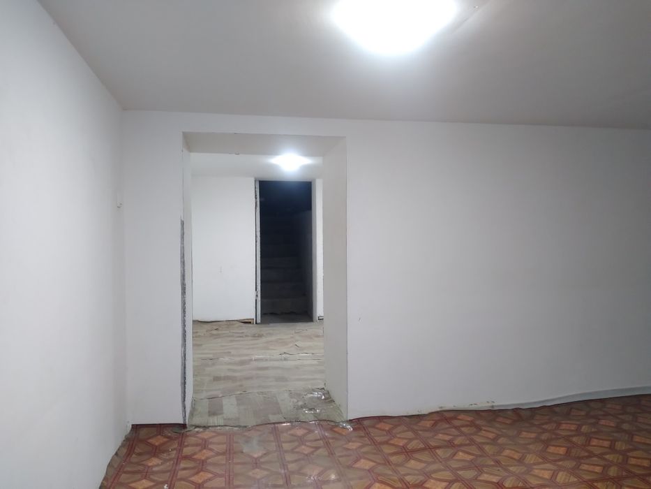 Arenda podvol 30 kv chlonzor 20 kv yoli yuzi metroga yaqin skladga