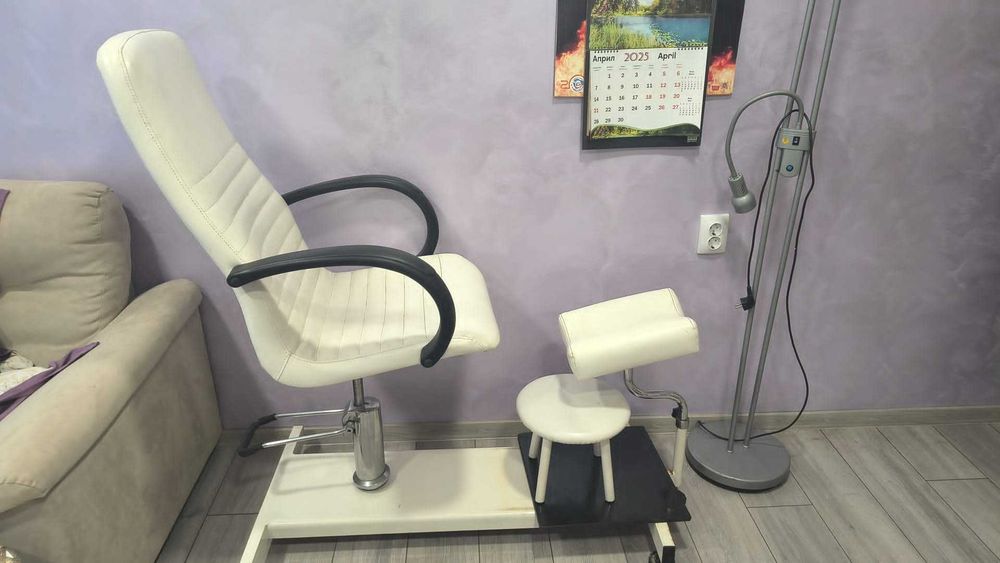 Стол за педикюр, договаряне