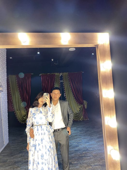 Вечернее платье в отличном состоянии