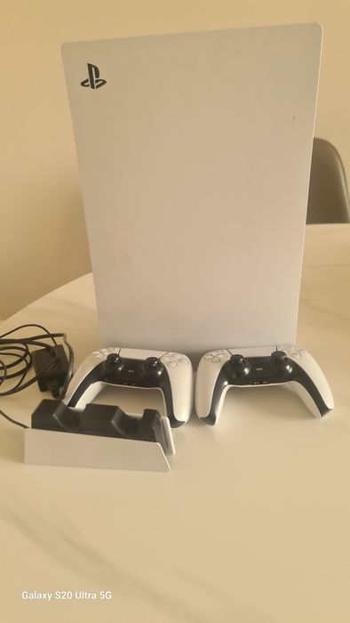 Ps5 с двумя джостиками