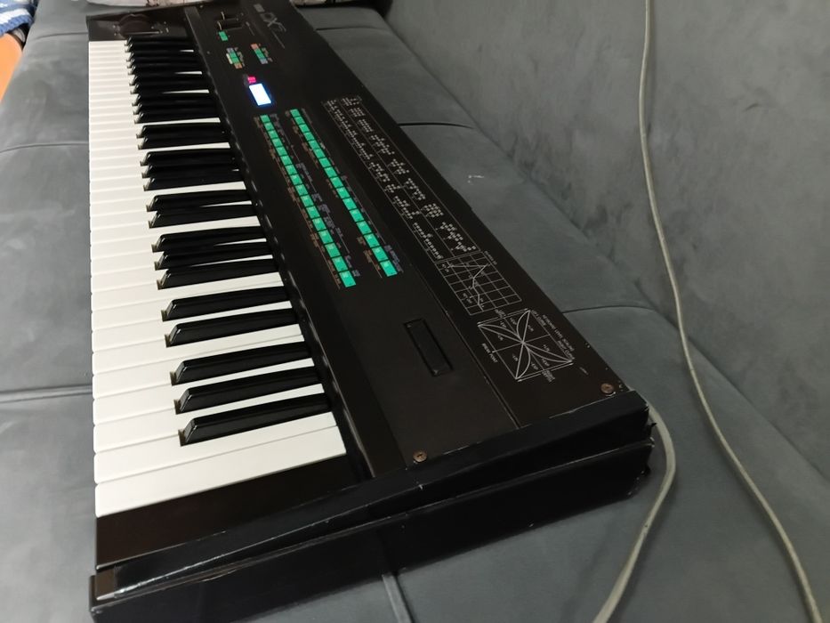 YAMAHA DX 7 синтезатор