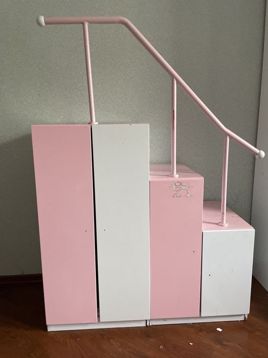 Кровать детская двух ярусная