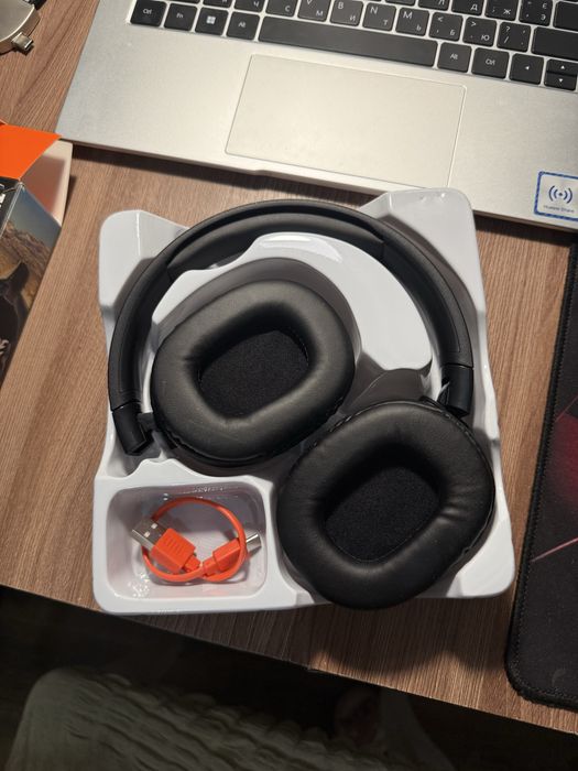 Наушники JBL tune 710BT