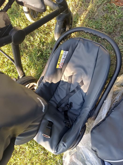 Cărucior multifuncțional Krausman Nexxo 3 în 1 – Pachet ULTRA-COMPLET (Stare Foarte Bună)