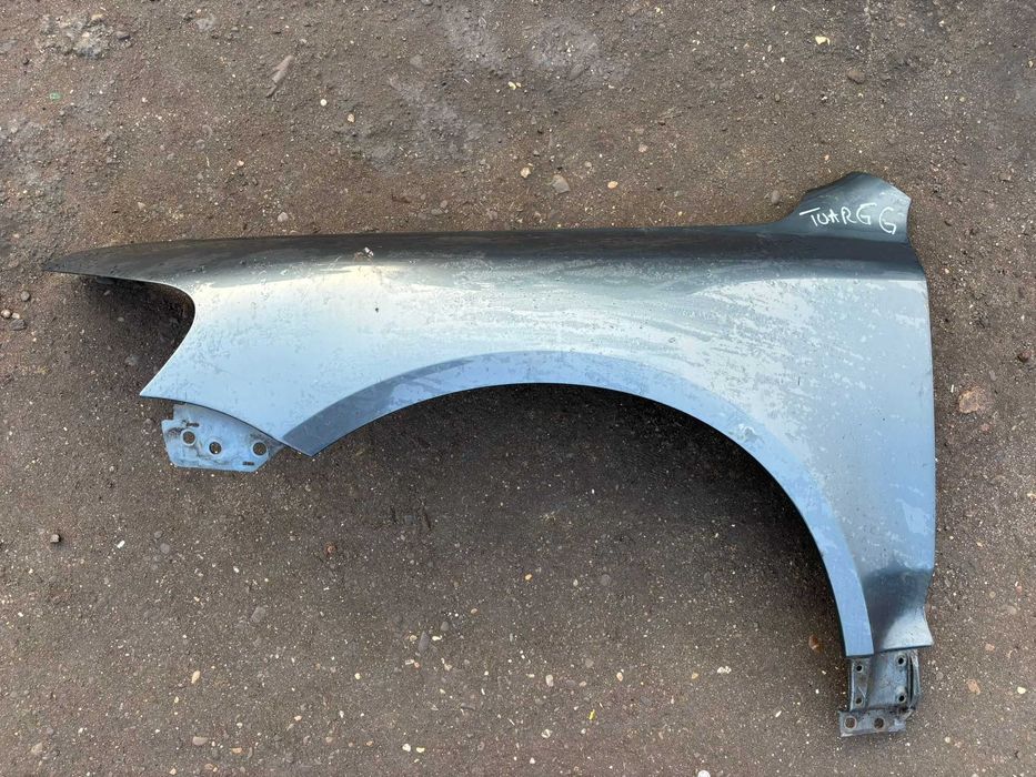 Aripa stanga/dreapta Volkswagen Touareg an 2006 non facelift