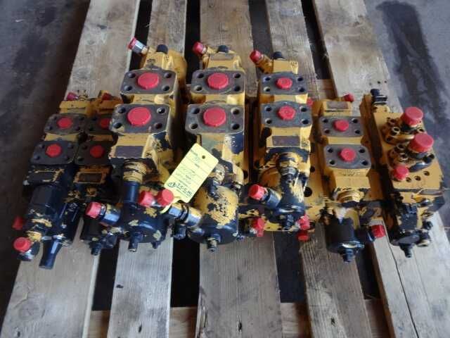 Distribuitor Liebherr A922 - Piese de schimb Liebherr