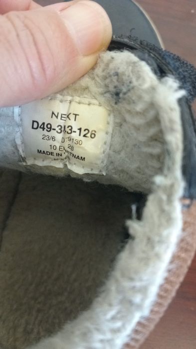 Продам детскую обувь