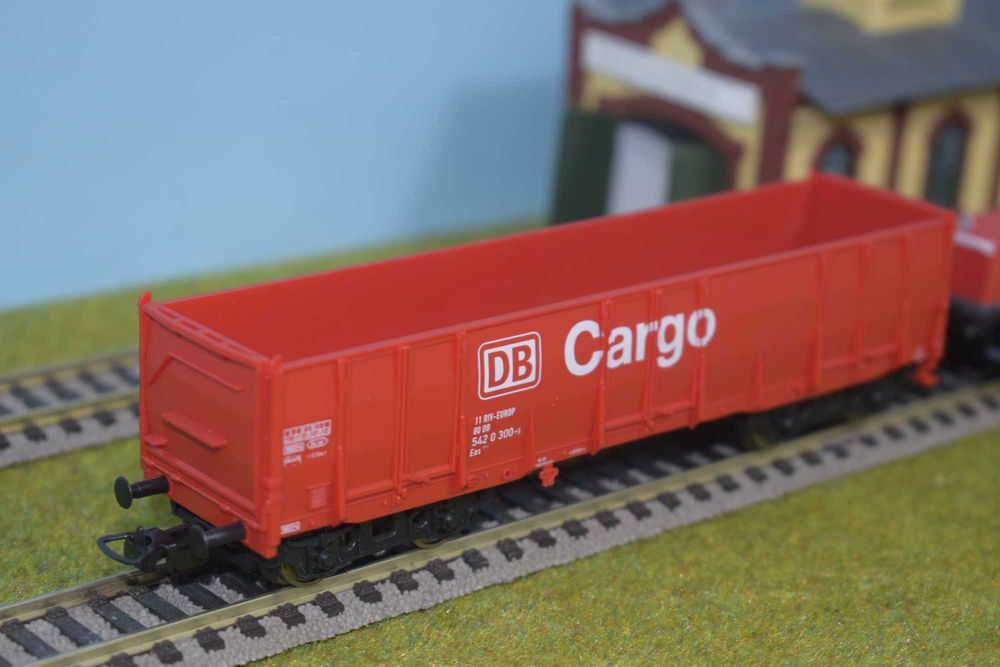 Trenulet locomotiva diesel BR333 marca Roco scara ho