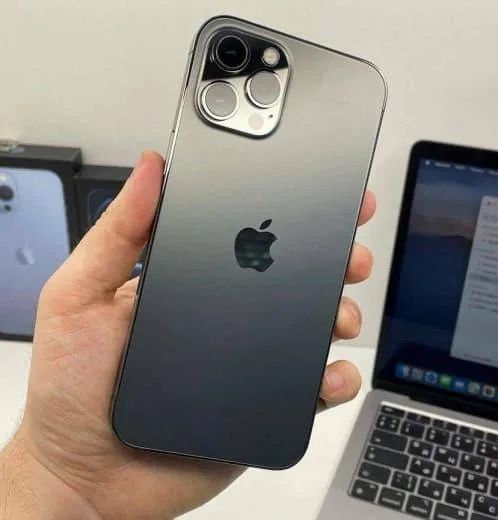 Обмен айфон 12промакс 128гб графитовый