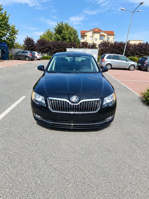 Vând SKODA Superb 2014