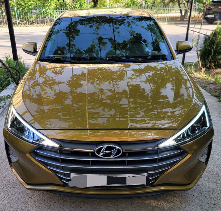 Hyundai Elantra 2019 г. - отличное состояние