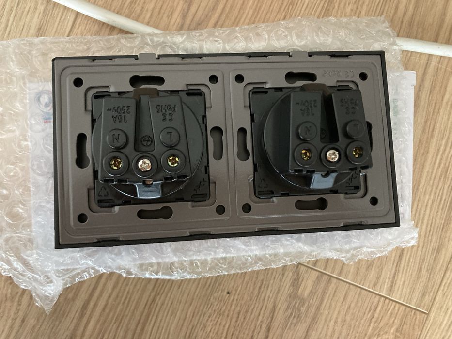 Prize de perete Sticla noi