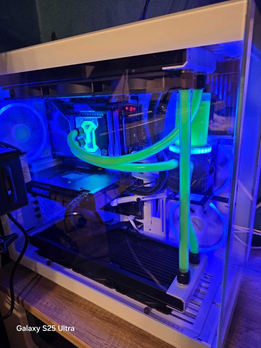 Асемблиране на конфигурации за гейминг или офис на достъпни цени!