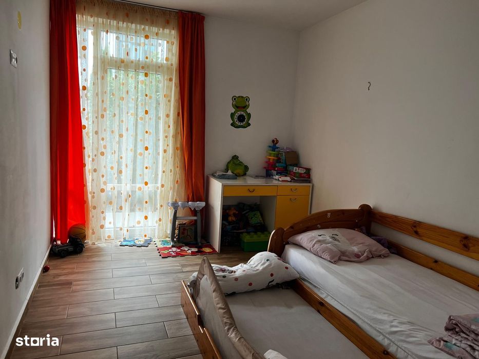 Apartament 3 camere cu gradina zona Calea Cisnadiei