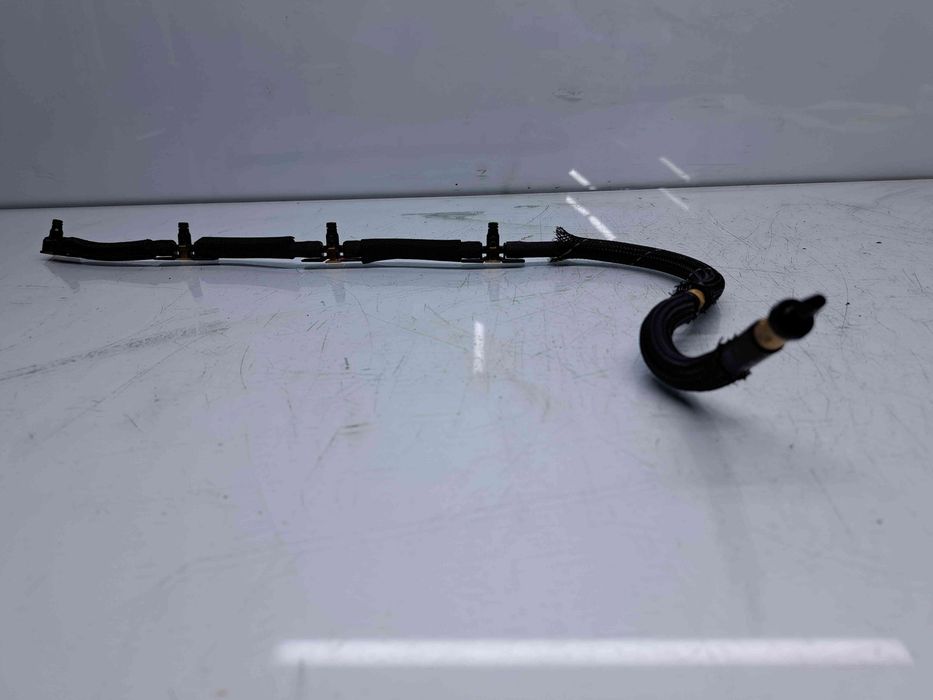 Conducta retur injectoare Volkswagen Passat B7 (365) Variant [Fabr 201