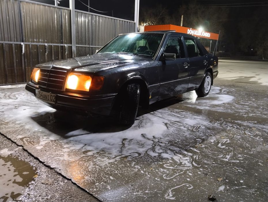 Продам мерседес 124