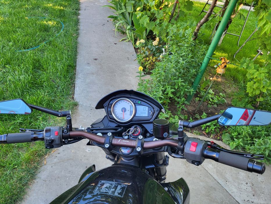 Kawasaki   Z750R