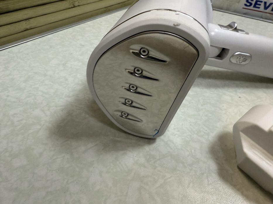 Уред за гладене с пара Vinato (YF-198) 1500W