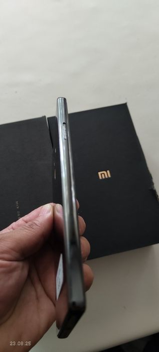 Продам сотовый телефон