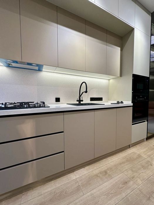 Срочно Продаю Елитном Новостройке 2/8/10 Ж.К “Darhan Avenue” уд.Асака.