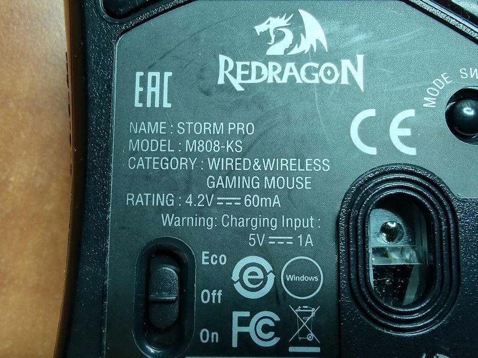 Mouse gaming Redragon Storm M808 USB 1600 dpi Iluminare de fundal RGB