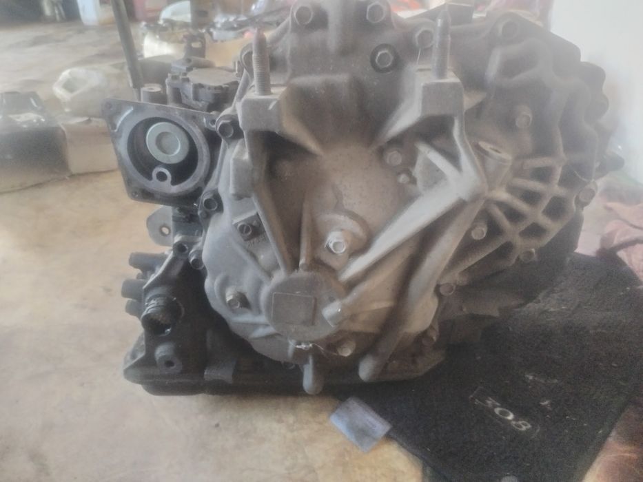 Автомат коробка делика 4