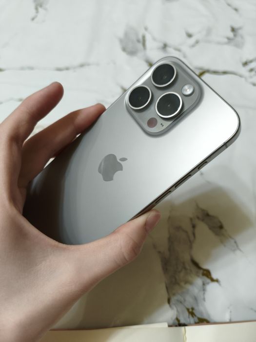 iPhone 15 pro 128 Gb