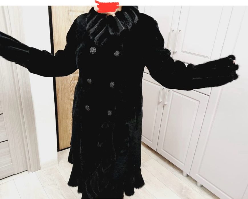 Продам мутоновую шубу