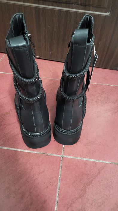 GHIATA  DAMA Alma en pena