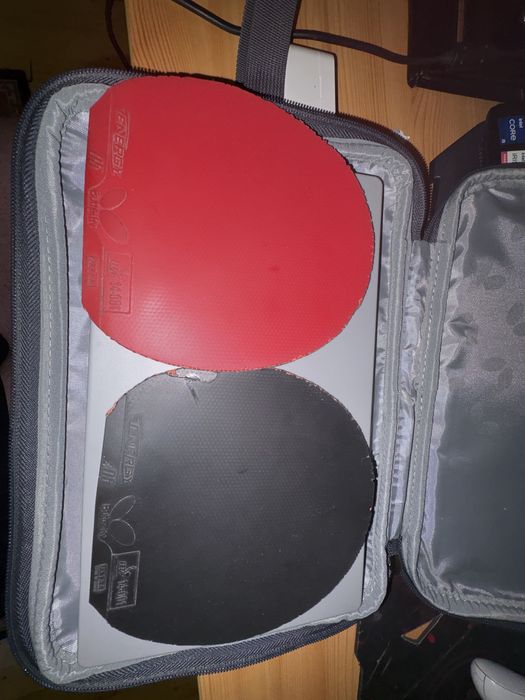 Fete paleta tenis de masa si husa