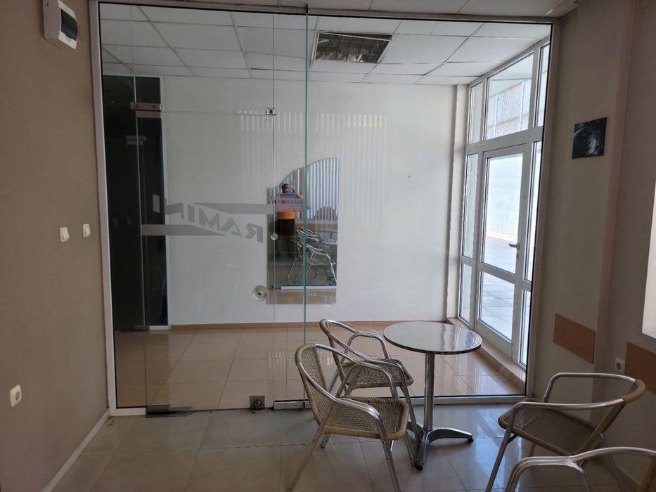 Дава се под наем Заведение в Стара Загора, Център - 38 кв.м за 382.5 € - Снимка #5