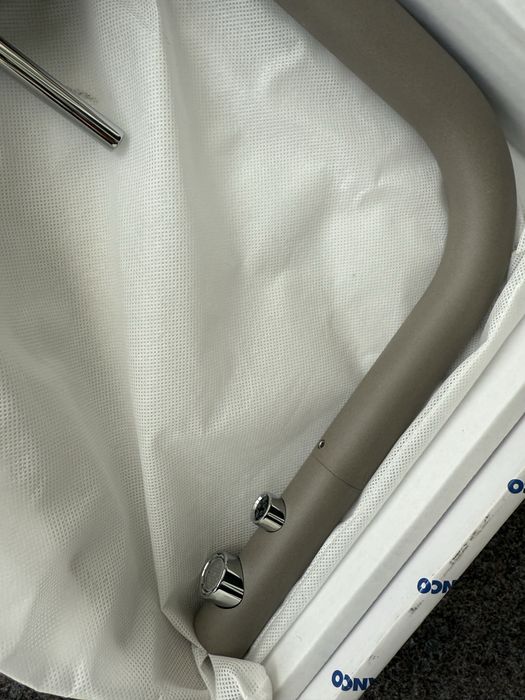 Продам кухонный смеситель Blanco