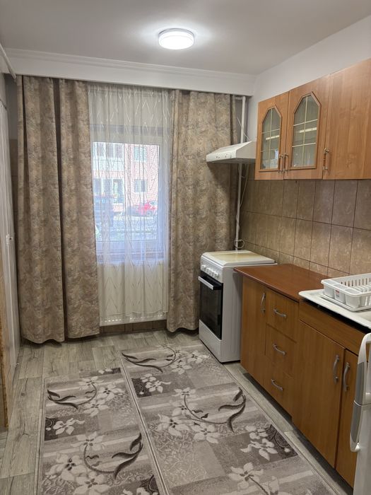 Închiriez apartament 2 camere