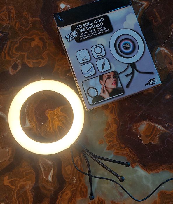 Ring light lampa circulara cu trepied