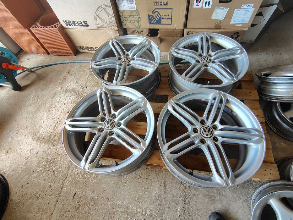 4бр.Алуминиеви джанти 19ки за VW 5x112 8j et45