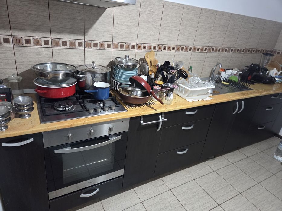 Bucătărie complet utilata