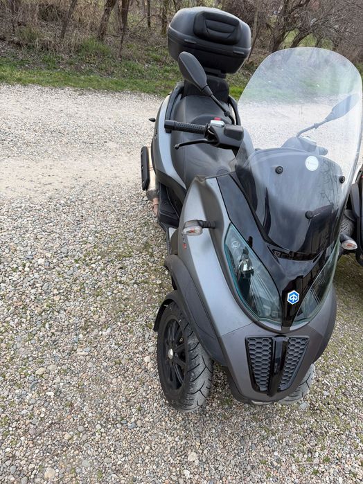 Piaggio mp3  ( cat B)